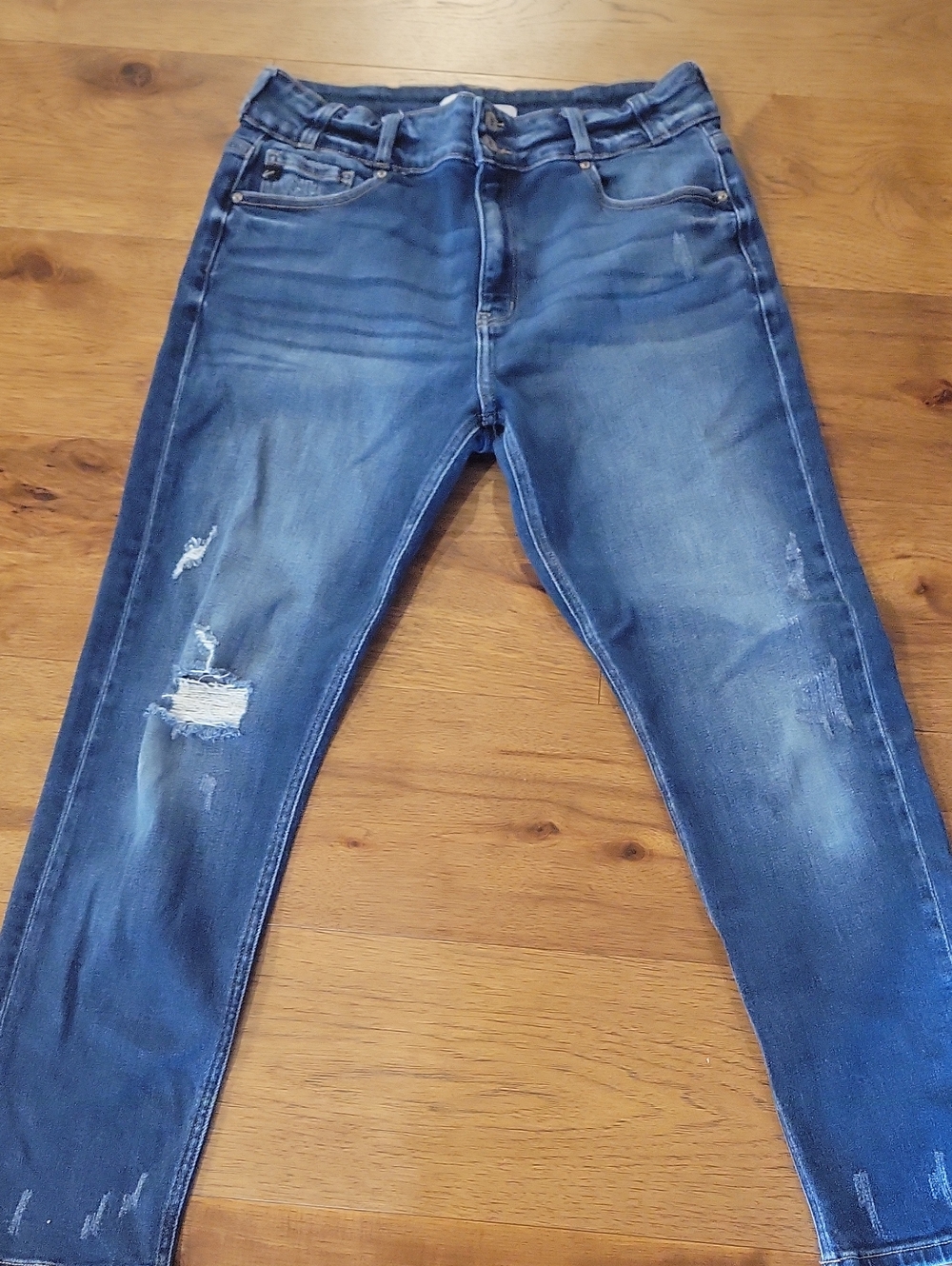 KanCan Women's Skinny Jeans - Distressed Blue Wash